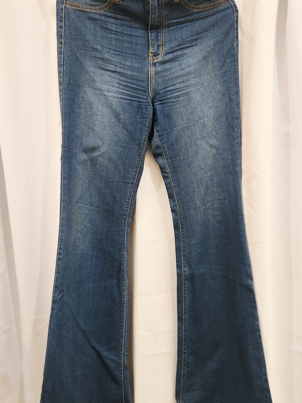 Women’s Blue Flare Jeans - Classic Denim